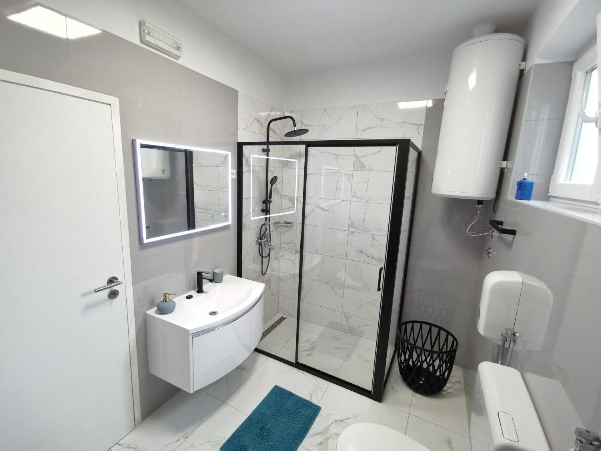 Apartman Rocan Vrsar Eksteriør bilde